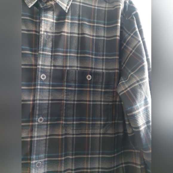 KUHL Plaid Flannel Gray Blue/Button Down Casual Shirt Large - Picture 3 of 10